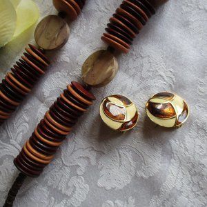 VINTAGE NECKLACE AND EARRINGS BUNDLE